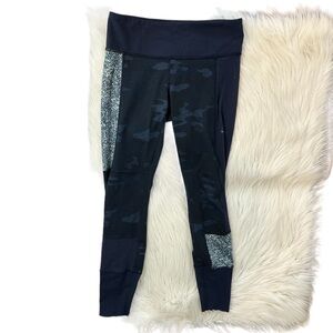 Lululemon blue camo patchwork leggings Size 6